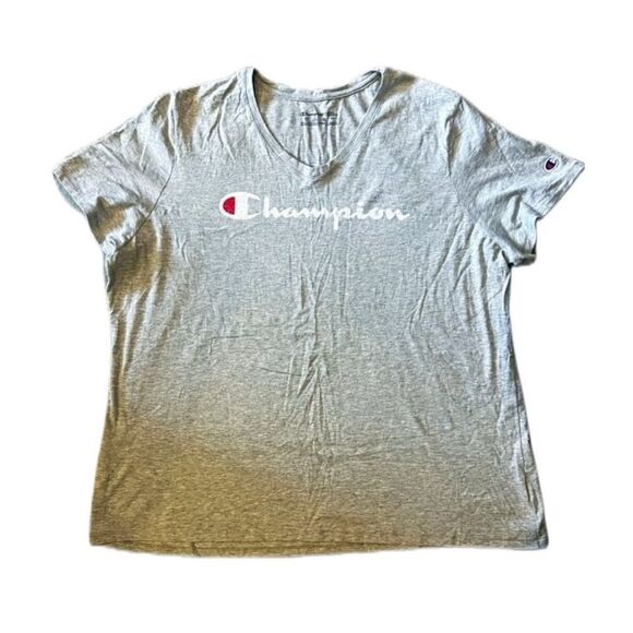 Champion shirt - Picture 1 of 4